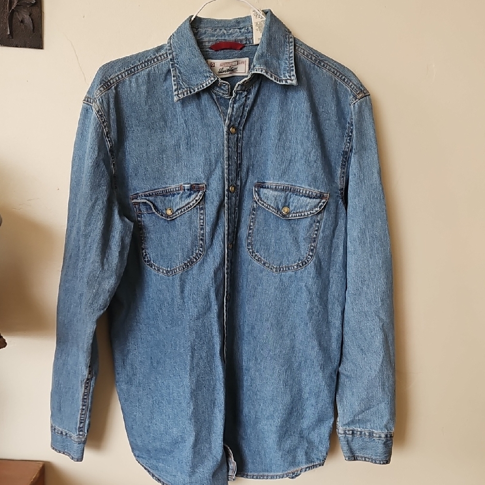 Levi's Classic Blue Denim Shirt
